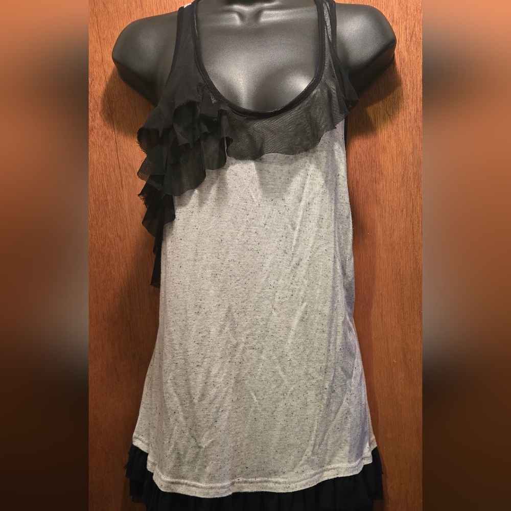 Anthropologie Chic Black & Gray heathered Ruffle Tank Top szM - Picture 2 of 6
